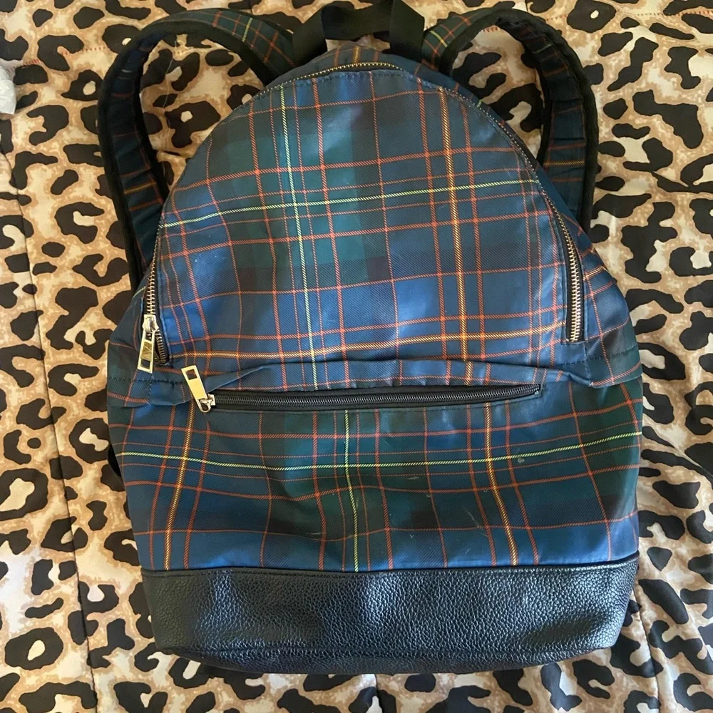 Backpack for school - Picture 1 of 10